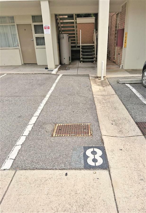 Glenelg Beach Gateway Studio Apartment エクステリア 写真